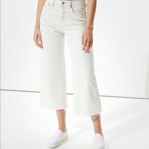 Wide Leg Cropped Jeans
